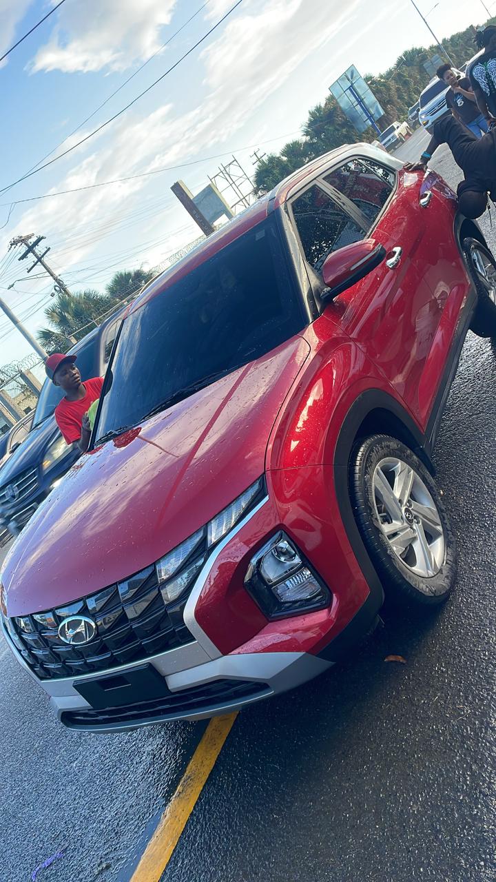 HYUNDAI CANTUS